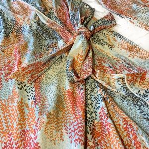 BCBGMaxAzria Dresses - BCBGMaxAzria Colorful Wrap Dress size-small BCBGMaxAzria Dresses - BCBGMaxAzria Colorful Wrap Dress size-small
